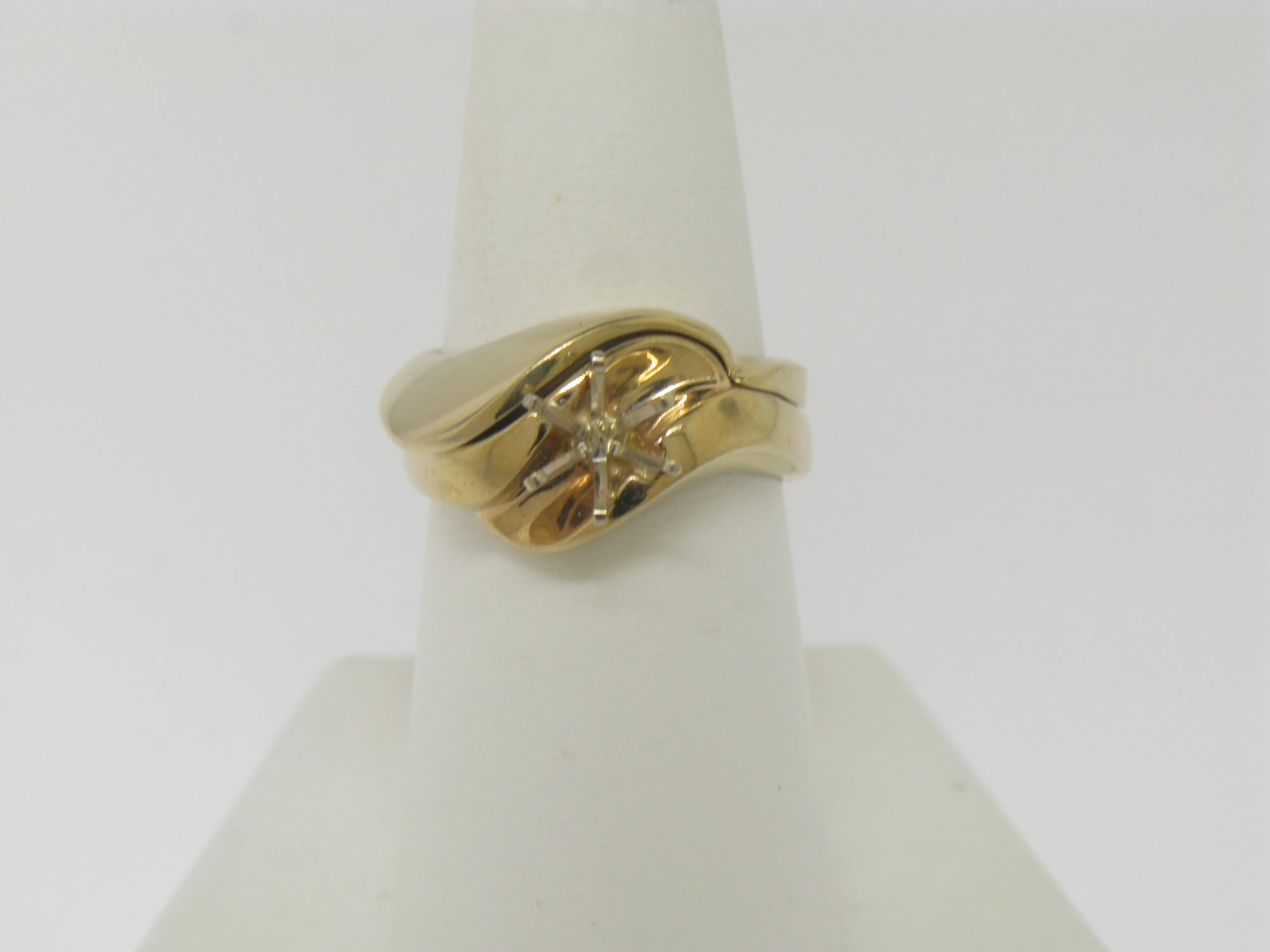 14K Yellow Gold Bridal Set (Engagement   Wedding Band) Holds 1 CT Round Stone