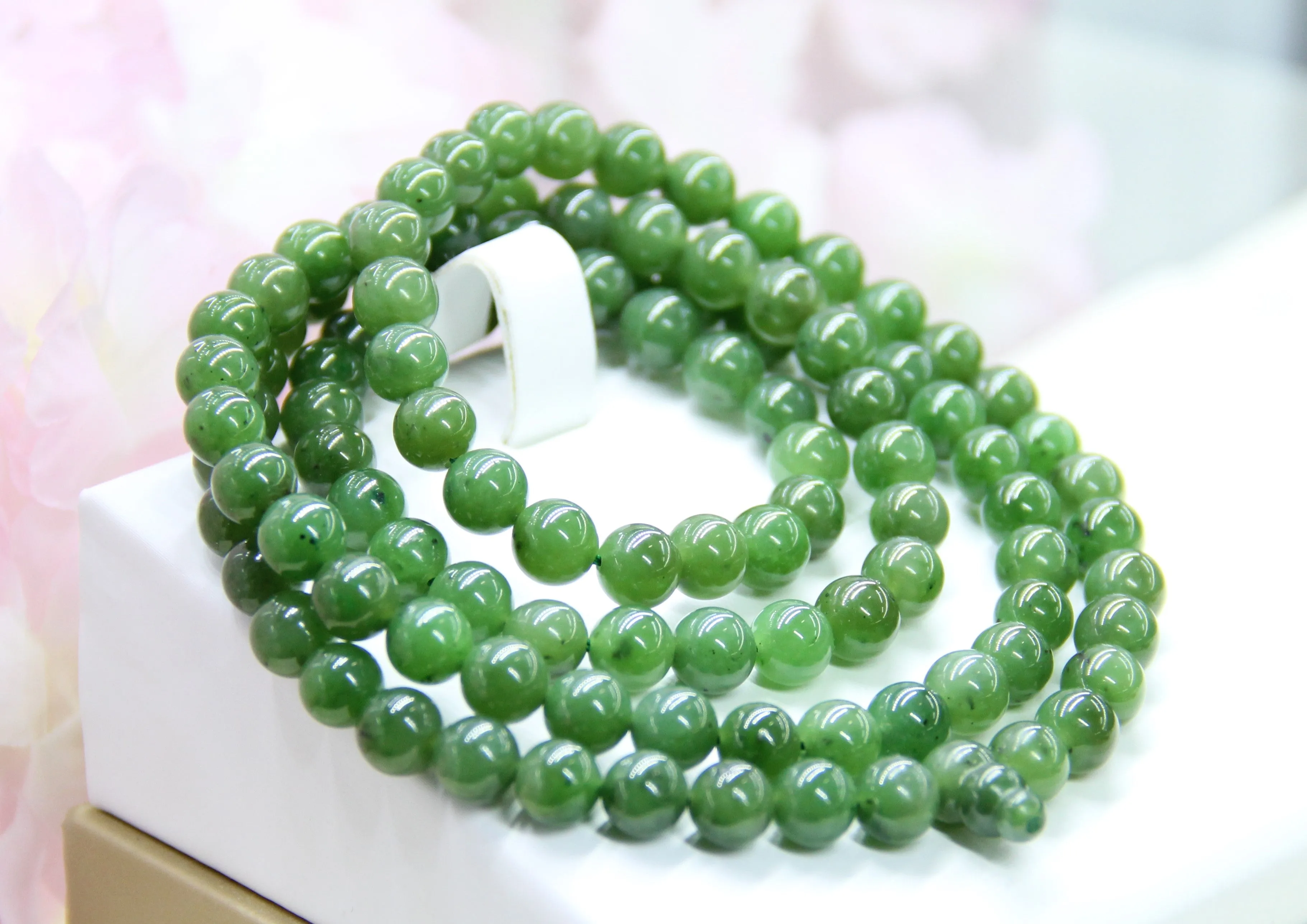 33" 108 BEADS JADE NECKLACE #1813