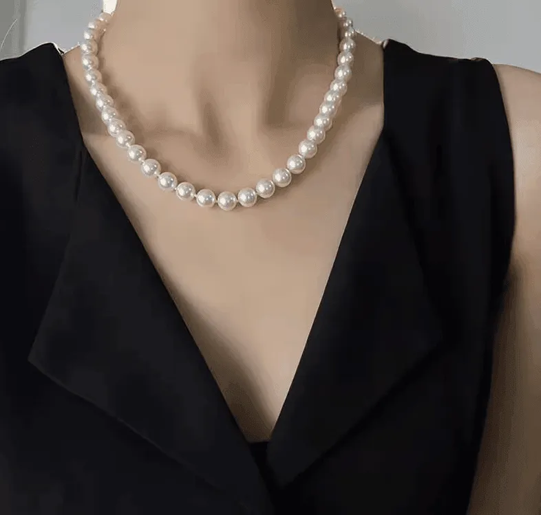 8-9mm Classic Freshwater Pearl Strand Necklace