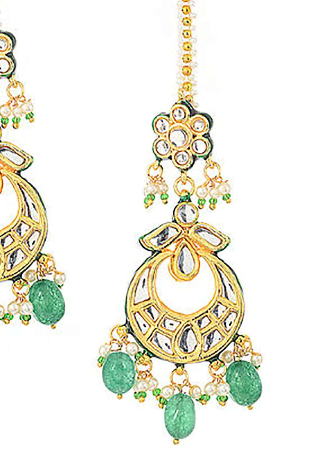 Alloy Kundan Earring with Emerald Stone in Gold and White