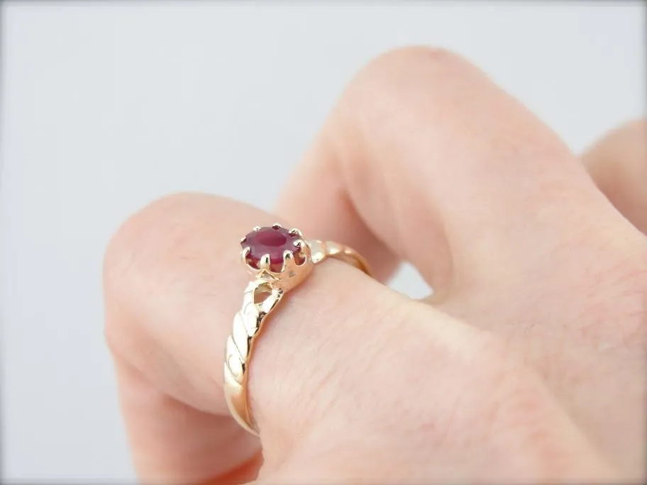 Antique Ruby and Gold Ladies Ring for Everyday