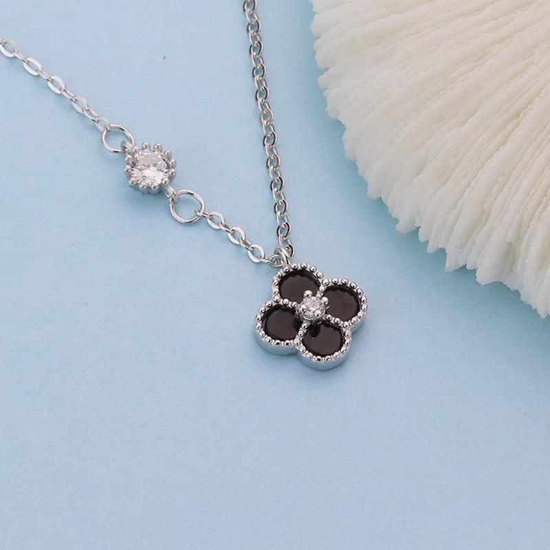 Black Onyx Clover Necklace