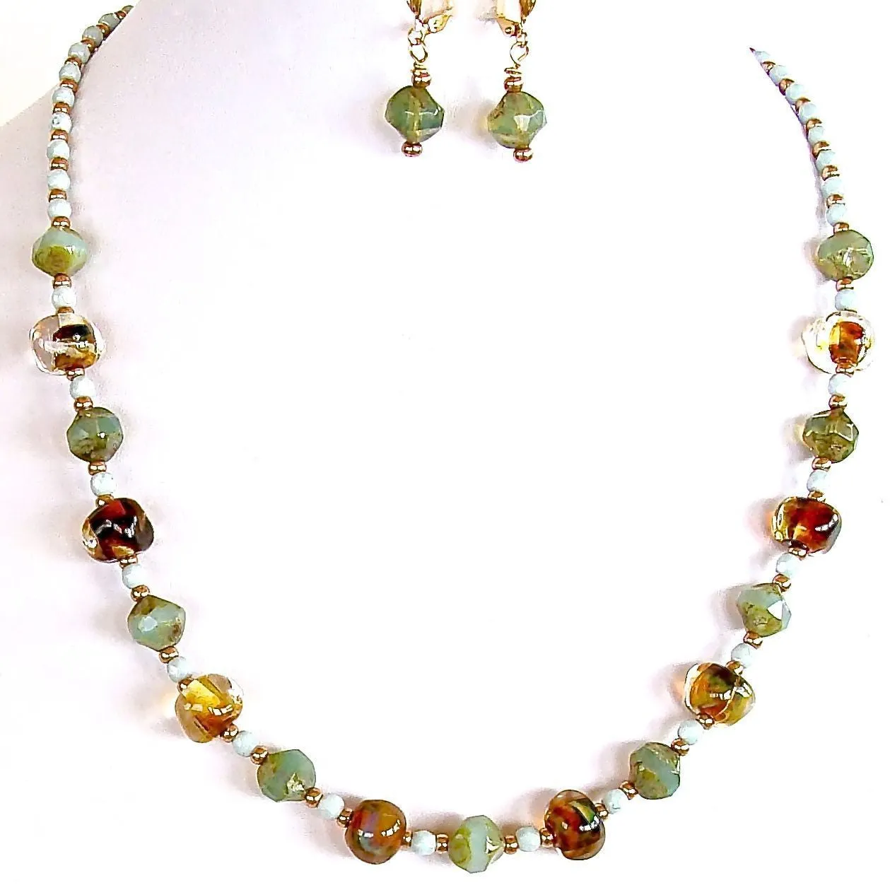 Buttermilk: 19" Glass Beaded Necklace