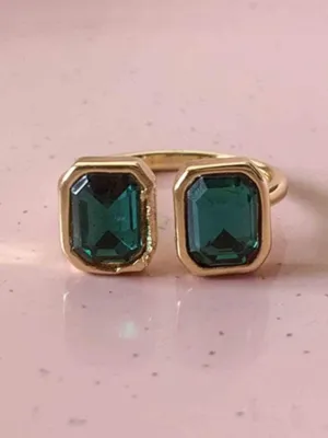 Emerald Serenity Ring