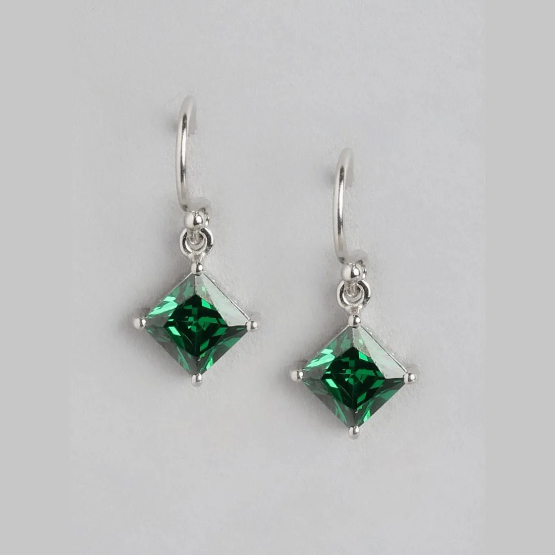 Enchanting Emerald: Rhodium-Plated 925 Sterling Silver Earrings with Green Sparkle