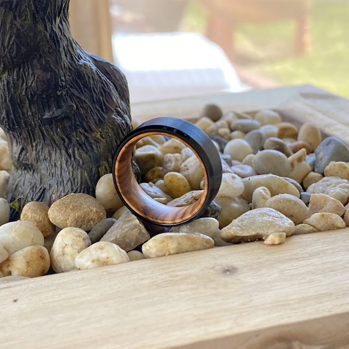 FASCIA | Olive Wood, Black Tungsten Ring, Brushed, Beveled