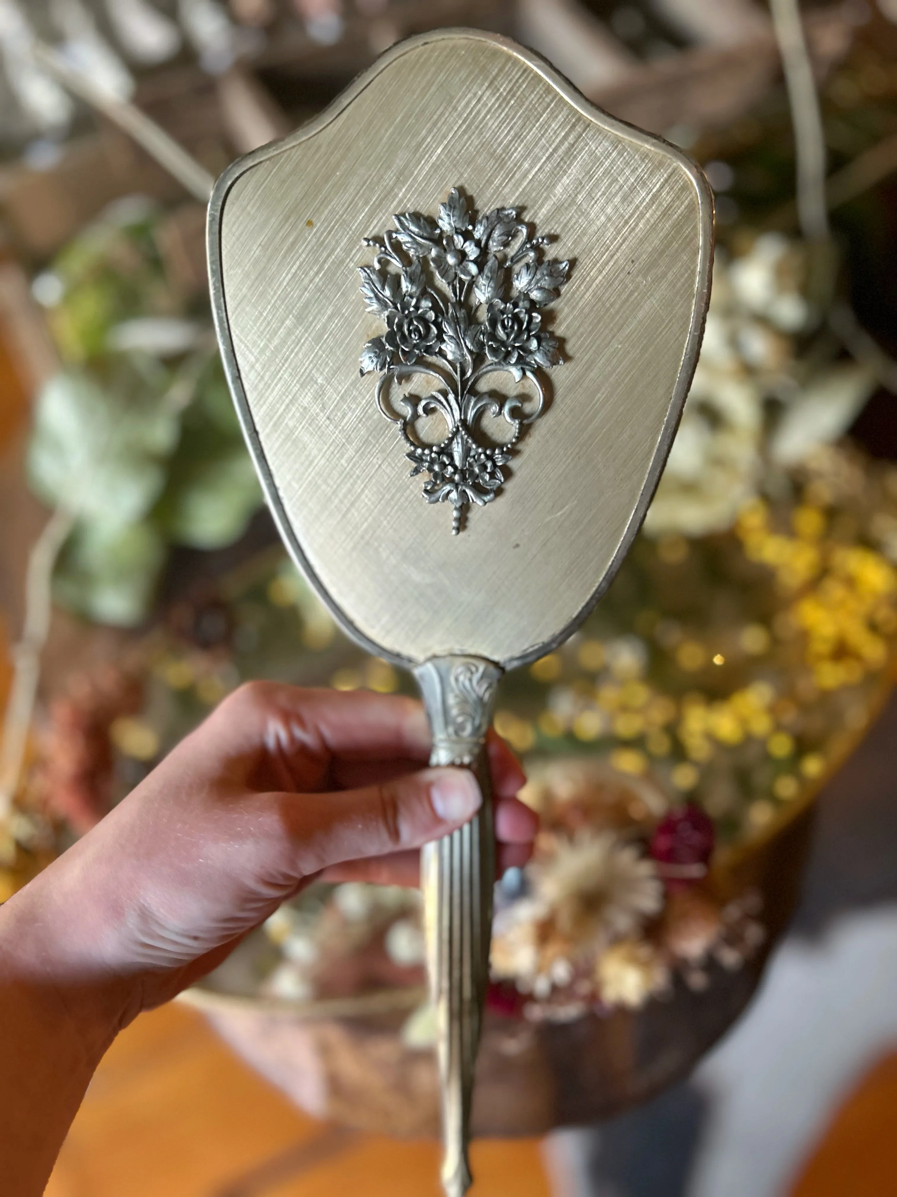 Filigree Floral Antique Hand Mirror Set