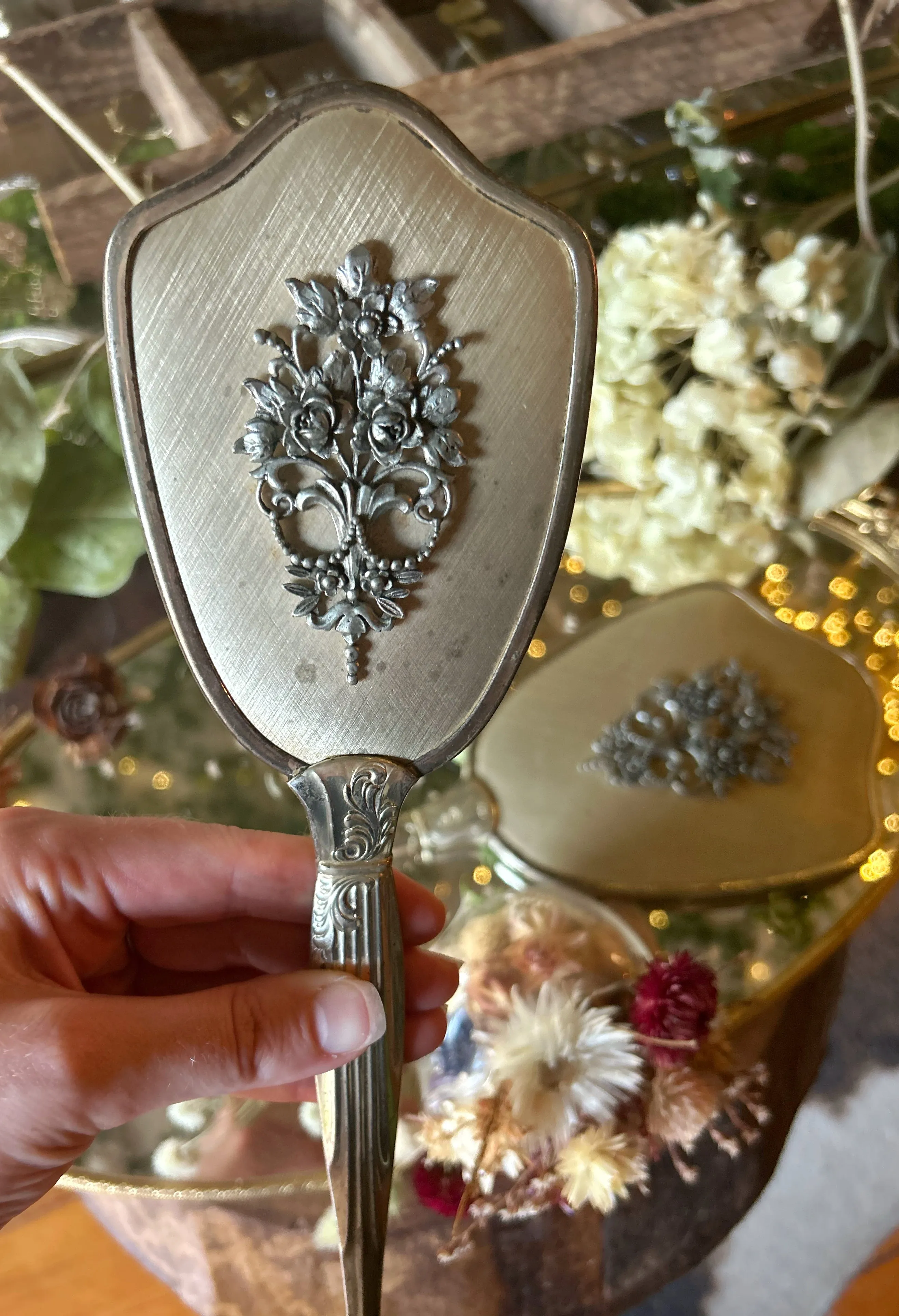 Filigree Floral Antique Hand Mirror Set