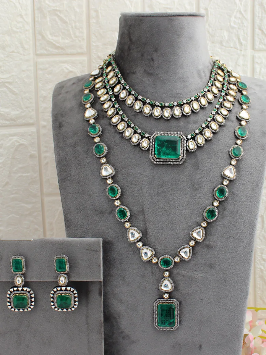 Geena Layered Necklace Set