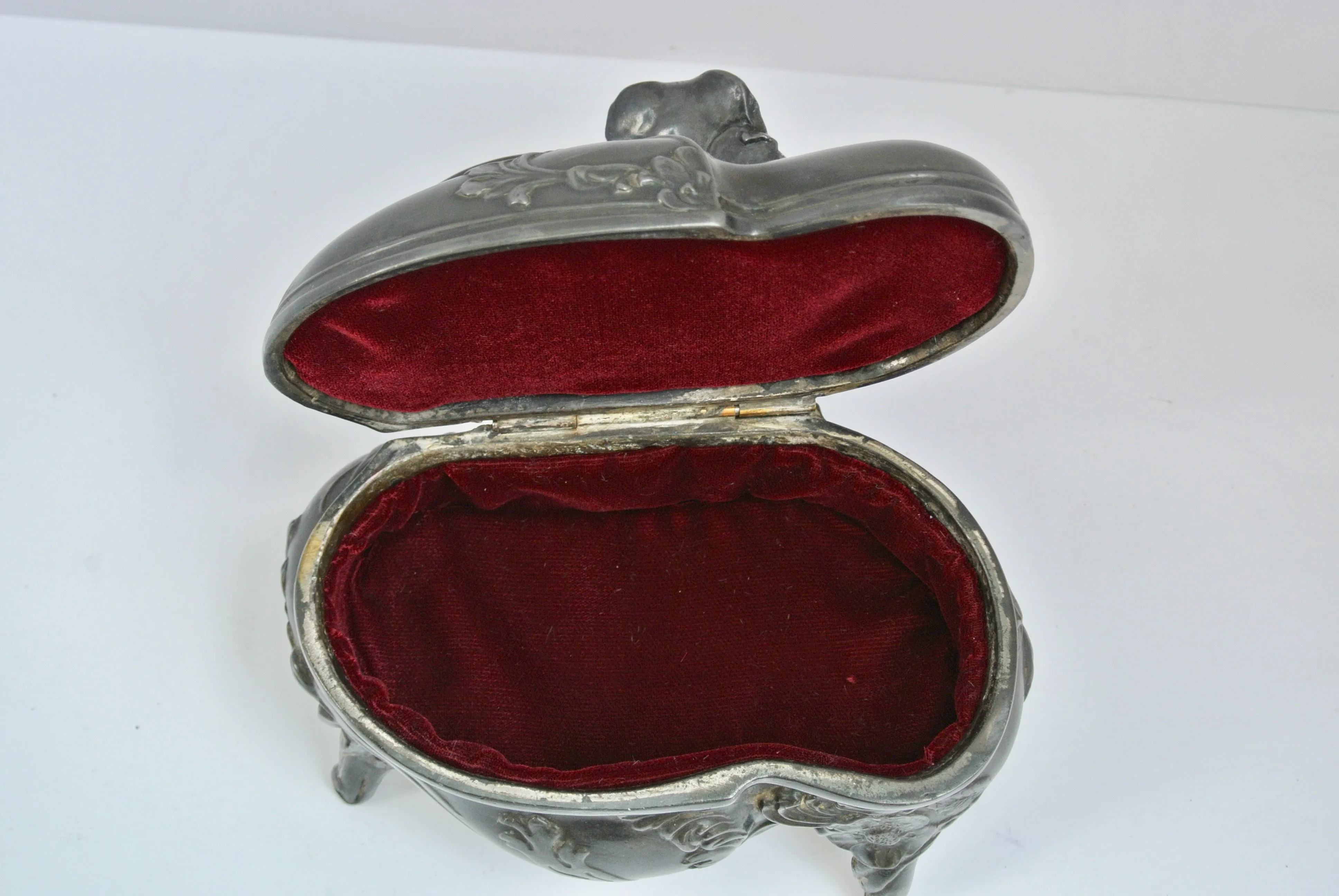 Gothic Romance Keepsake Box (medium)