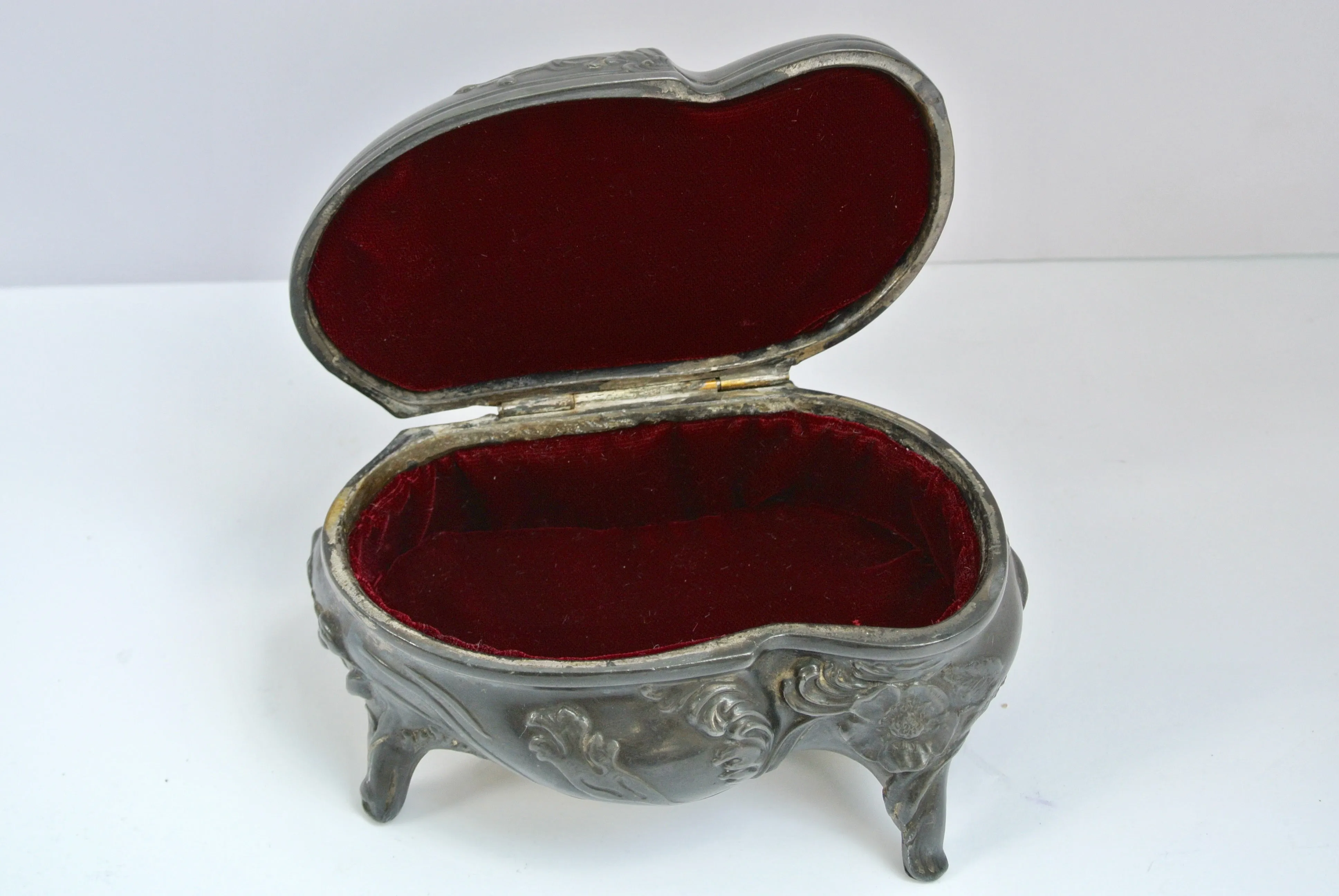 Gothic Romance Keepsake Box (medium)