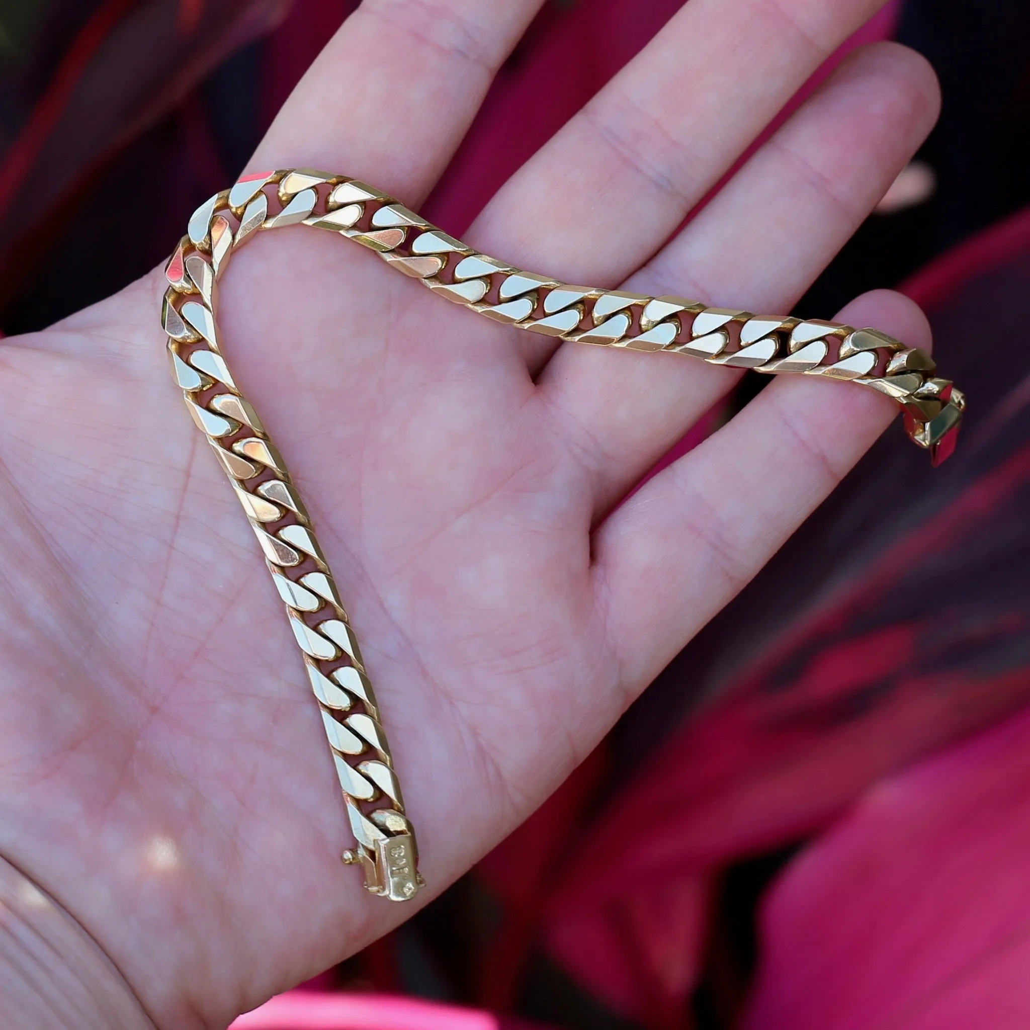 Italian 18ct Gold Curb Bracelet, 19cm 7.5 inches and 40.3g