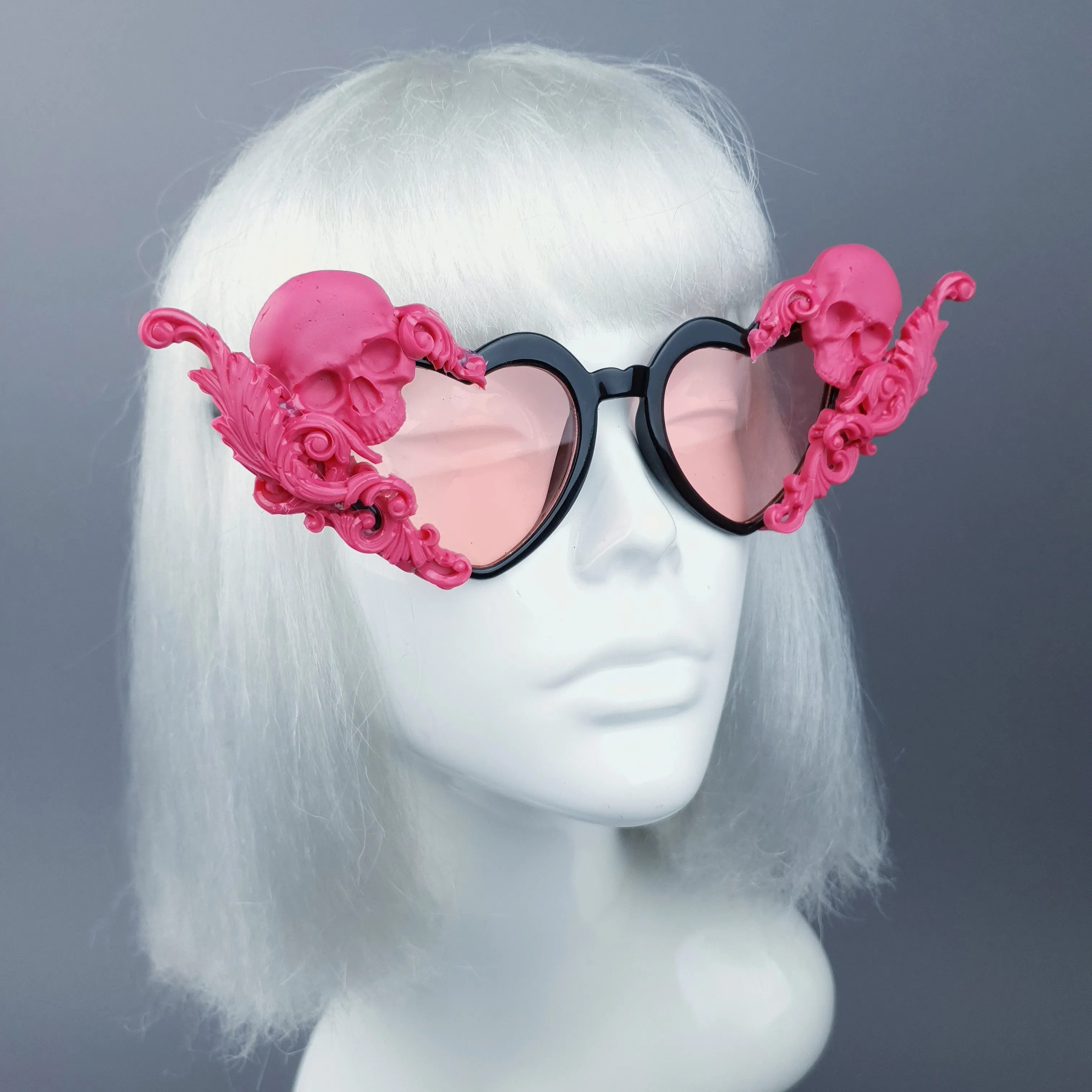 "Amodioa" Pink Skull & Filigree Heart Shaped Sunglasses