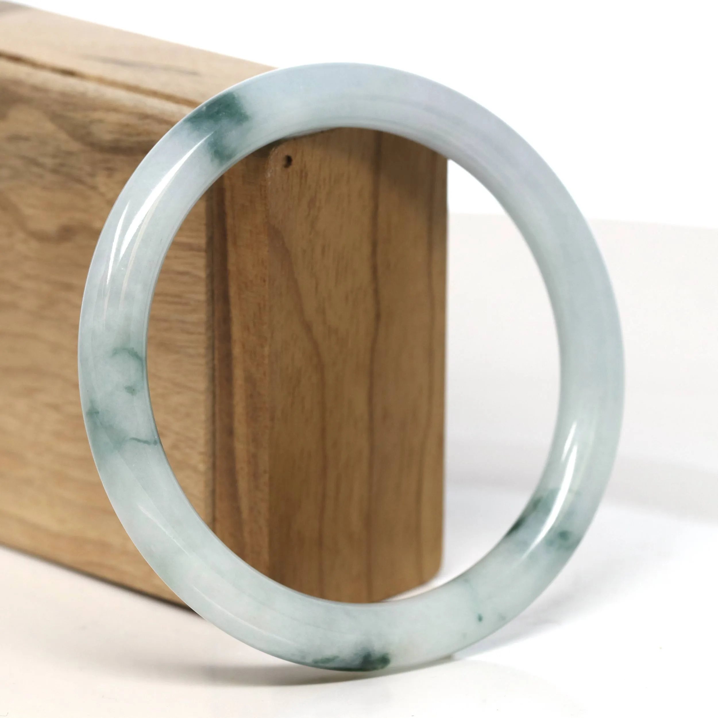 "Classic Round" Blue- Green Jadeite Jade Bangle (62.8mm) #T473