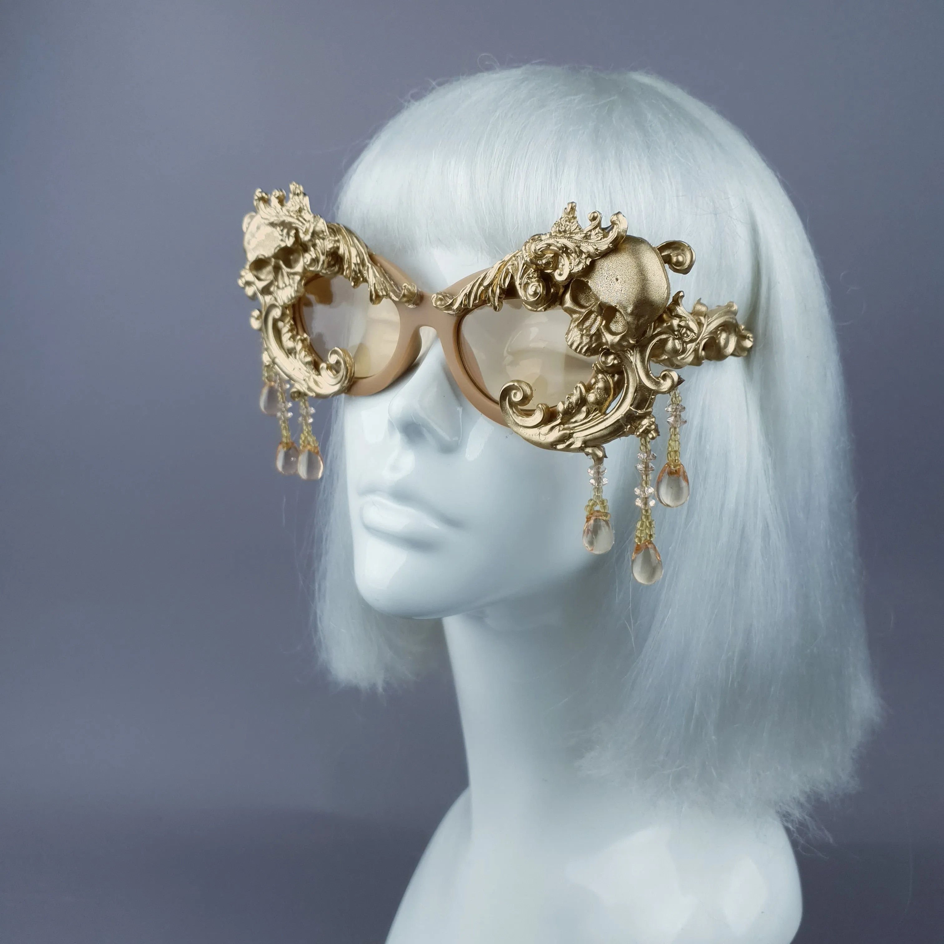 "D'or" Gold Skull & Filigree, Beading Catseye Sunglasses