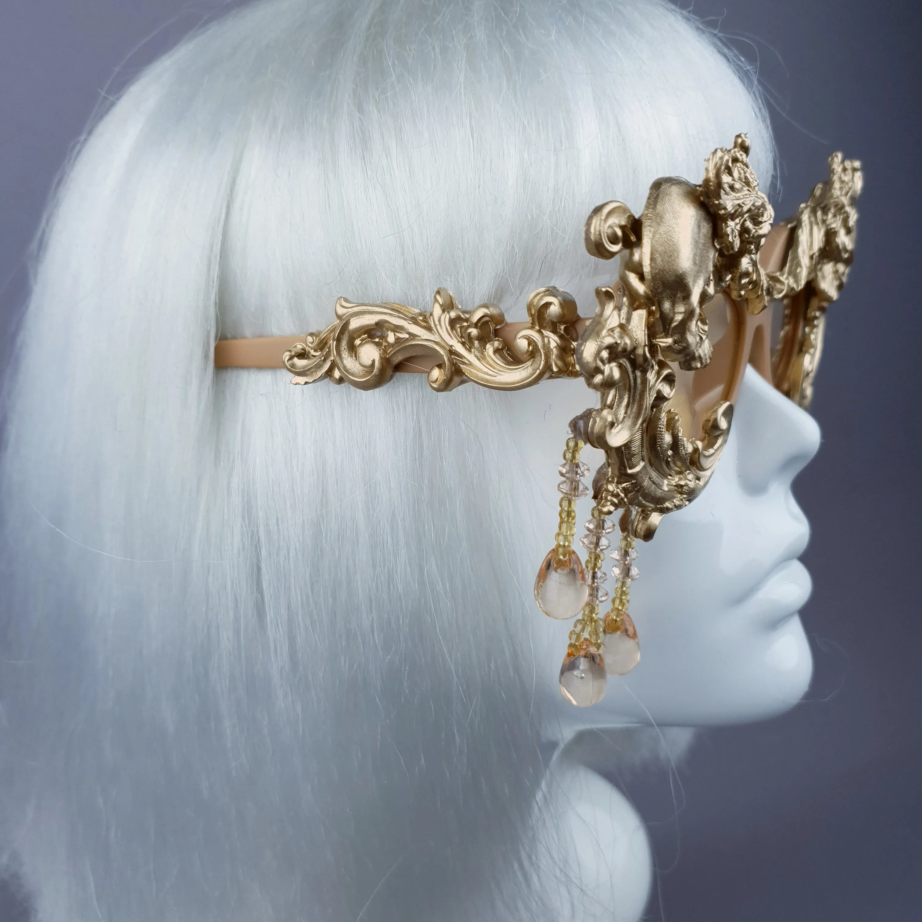 "D'or" Gold Skull & Filigree, Beading Catseye Sunglasses