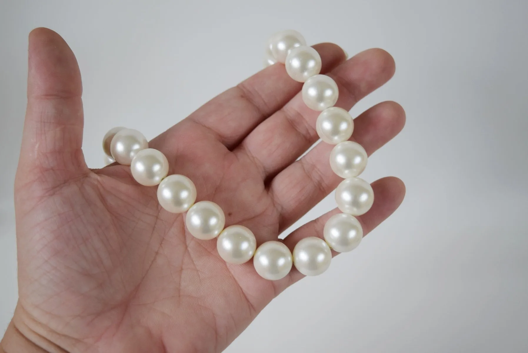 SALE! Shell Pearl Necklace - Large