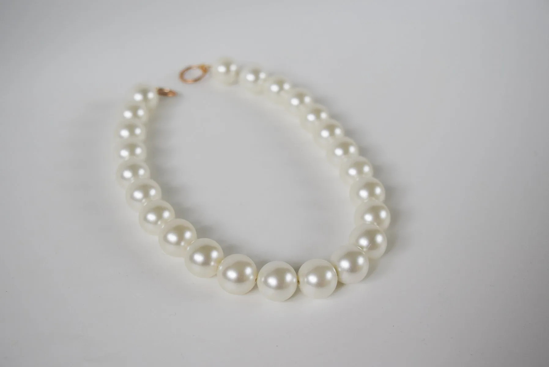 SALE! Shell Pearl Necklace - Large