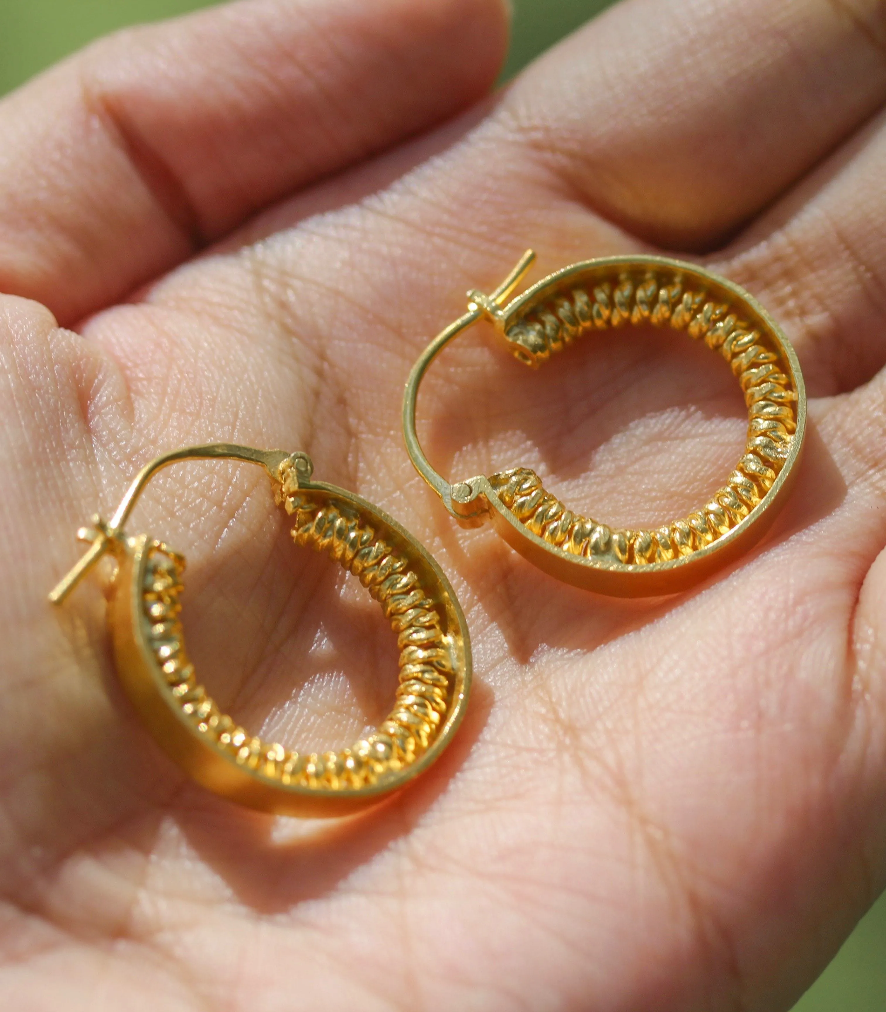 Spiral Hoops