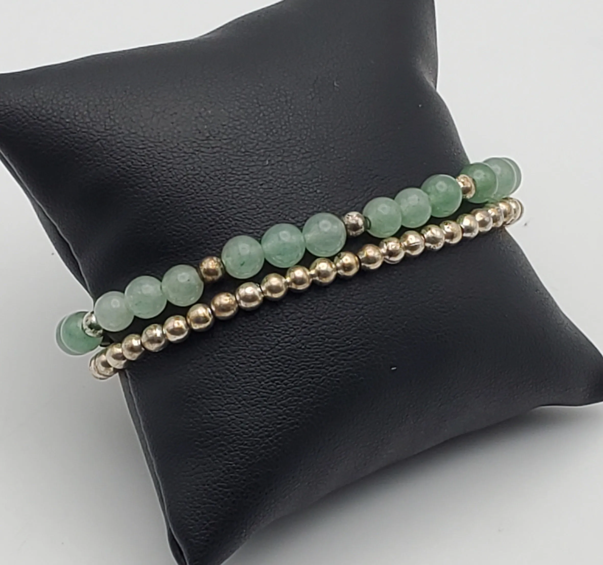 Vintage Jade and Silver Tone Bead Double Strand Bracelet - 7"